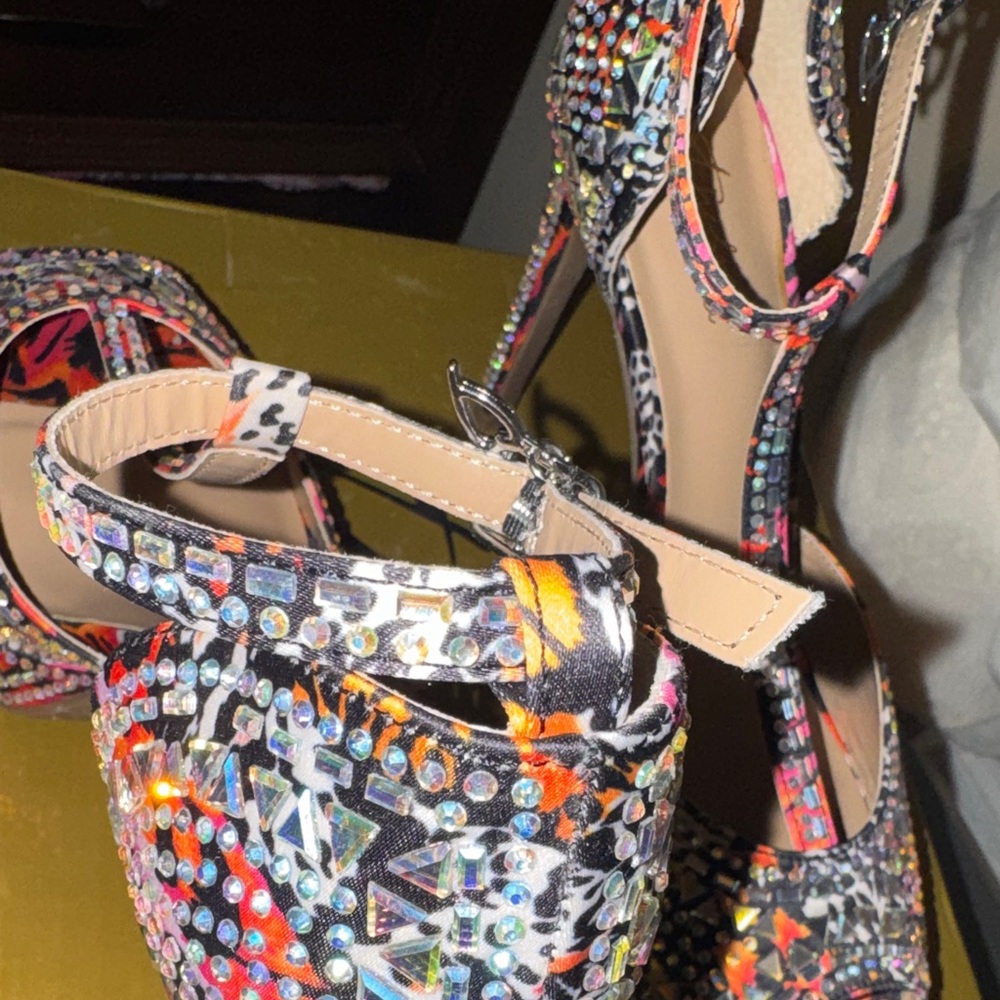 Thalia Sodi Multicolor Patterned D'Orsay Heels with Ankle Strap - Picture 10 of 11